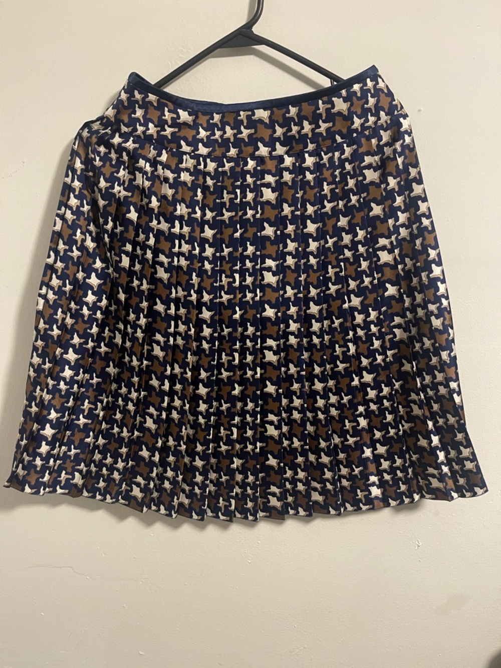 Paul Stuart Japanese Navy, Brown & Cream Pleated Geometric Skirt - Picture 5 of 10